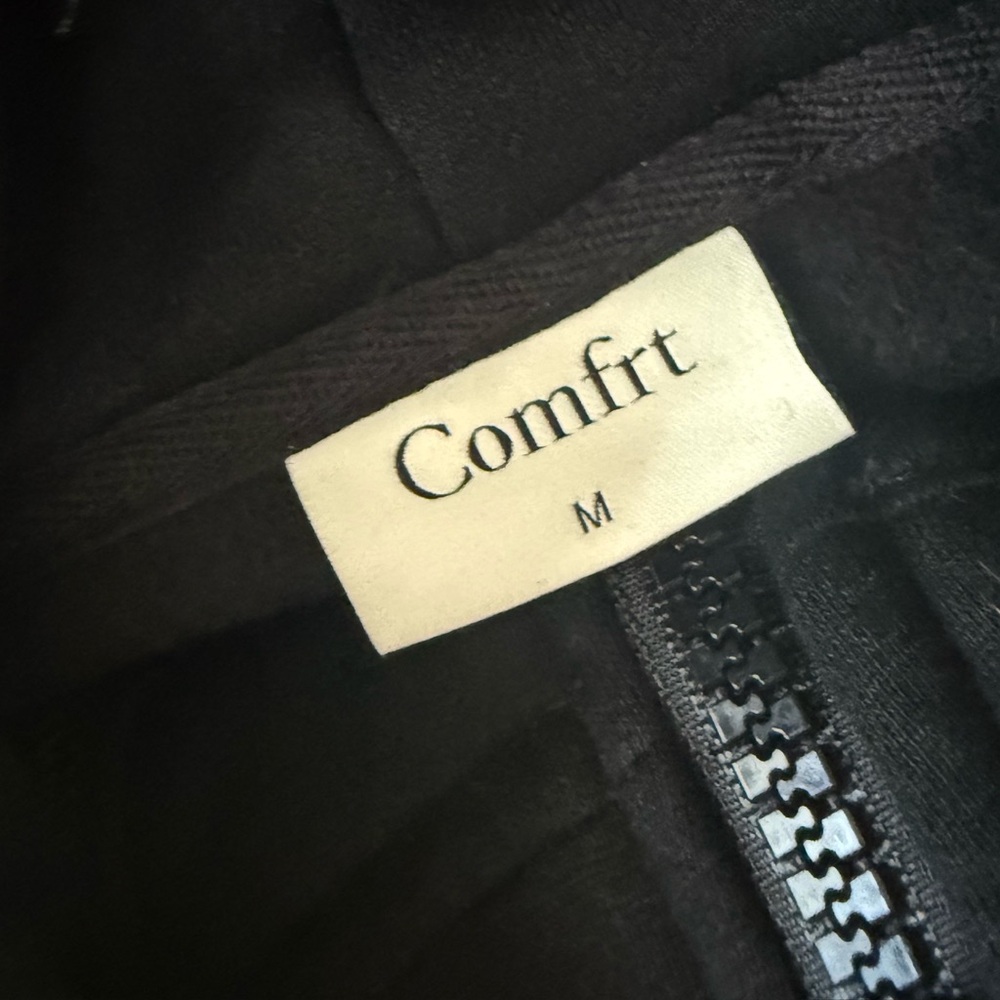 Comfrt Black Full-Zip Hoodie Jacket - Airplane Mode Travel Hoodie - Picture 4 of 5